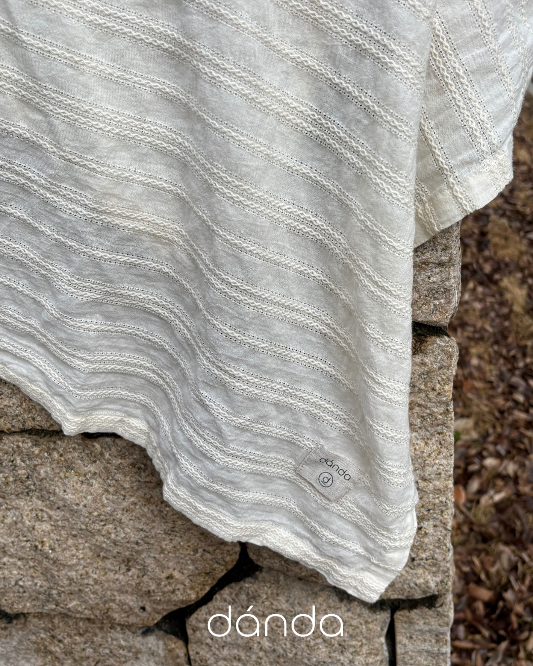 단다 트위스트 블랭킷 (danda twist blanket)